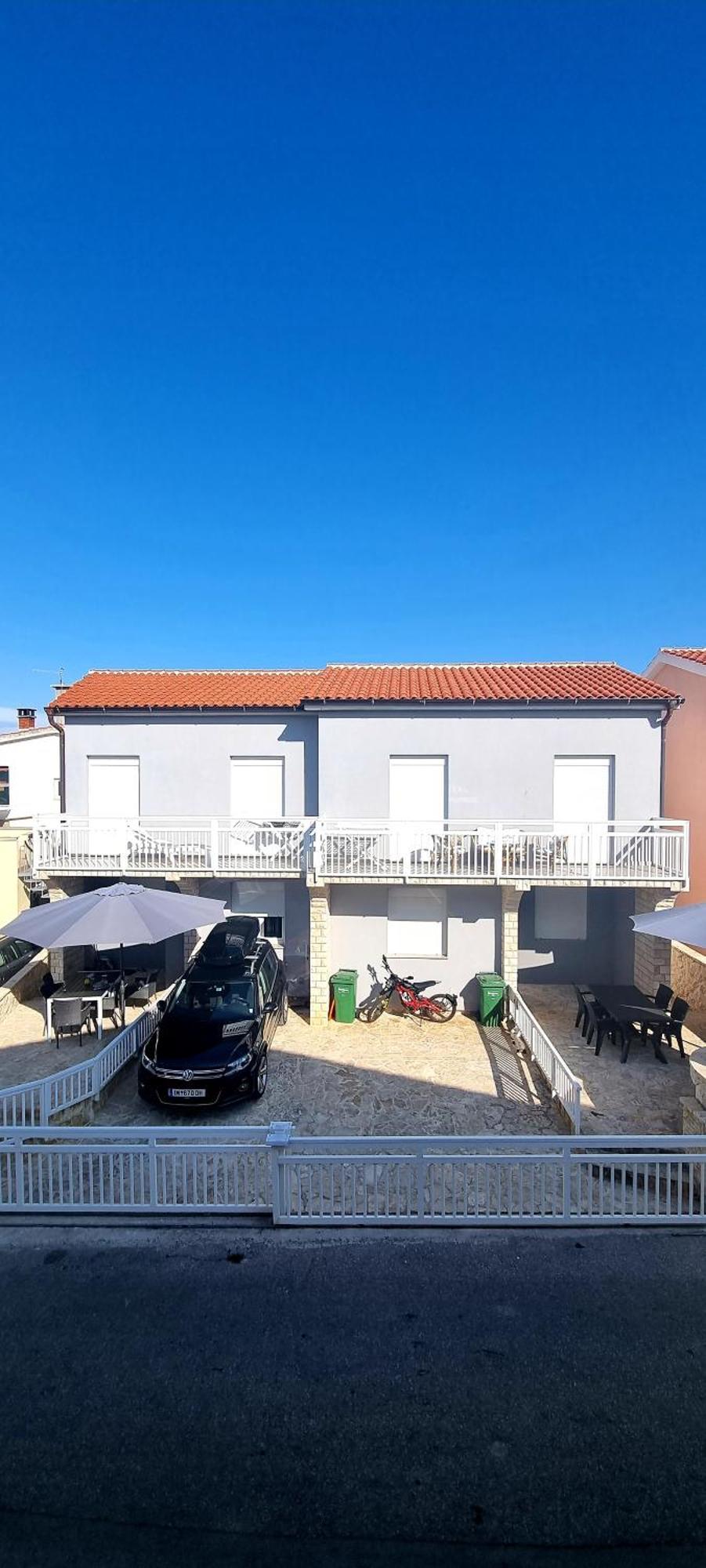 ויר Apartment Alexandra מראה חיצוני תמונה